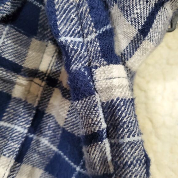 American Eagle Women's Boyfriend Fit Flannel Shirt - Size Small - Blue/White - Picture 9 of 16